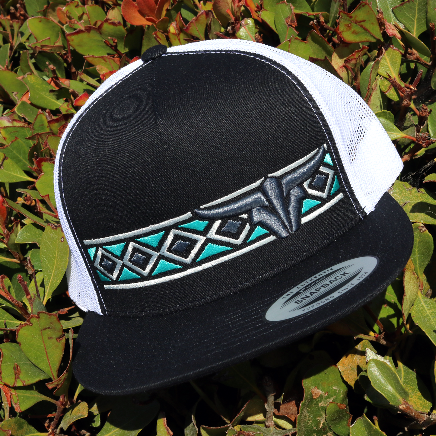 Navajo Black/White Trucker Hat - Flat Visor